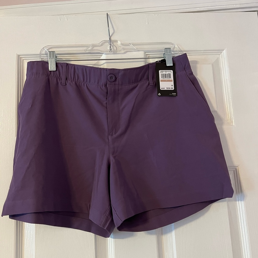 Under Armour BNWT plum 4.5 inch shorts
